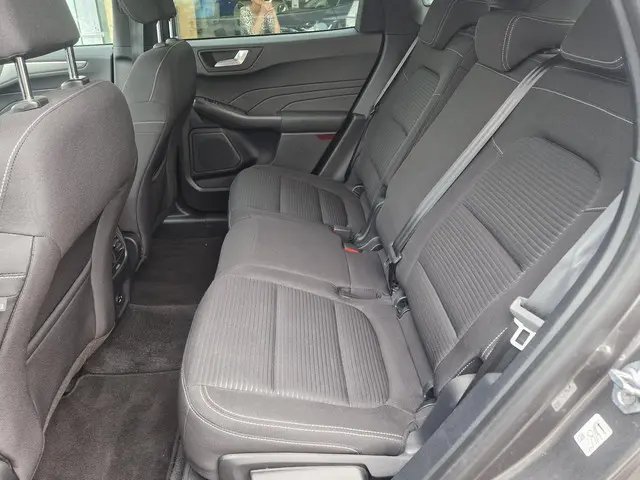 Ford Kuga 2.5 PHEV Titanium 2022 Hybride Benzine 6