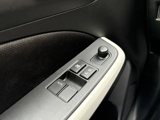 Suzuki Swift 1.2 Select Smart Hybrid 2020 Benzine 23