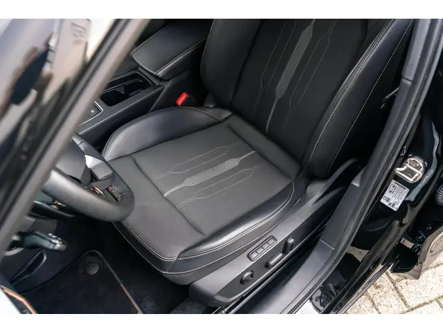 CUPRA Formentor 2.0 TSI 4DRIVE Beats Camera 2021 Benzine 36
