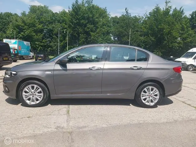 Fiat Tipo 1.4 16V Lounge Navi+Camera+17DKM!!! 2016 Benzine 14