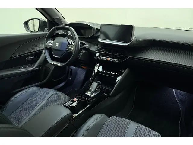 Peugeot 2008 1.2 PureTech GT-Line 2020 Benzine 15