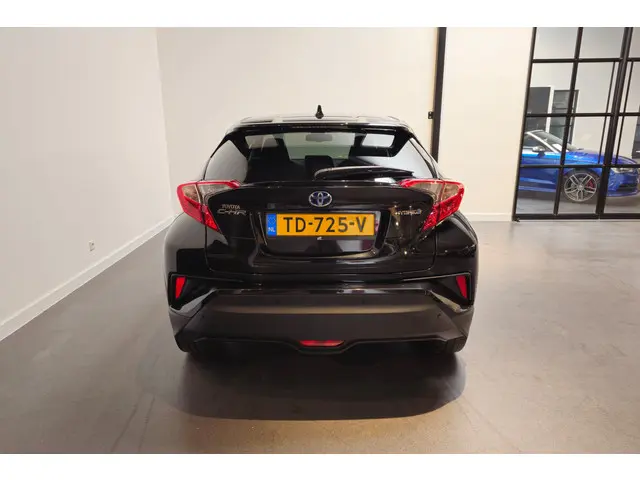 Toyota C-HR 1.8 Hybrid Energy 2018 Hybride Benzine 4