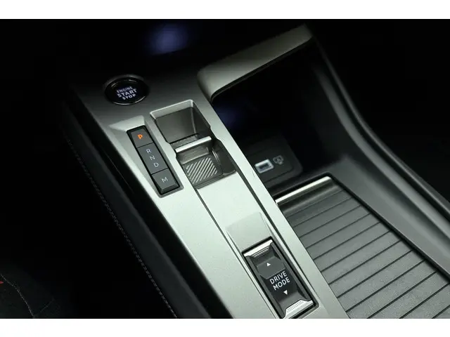 Peugeot 308 SW 1.2 PureTech Allure 2024 Benzine 29