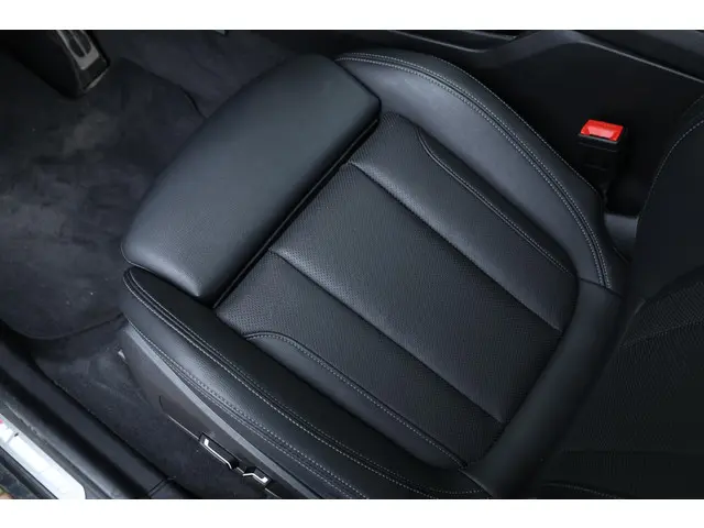 BMW iX3 Executive 80 kWh 2024 Elektrisch 45