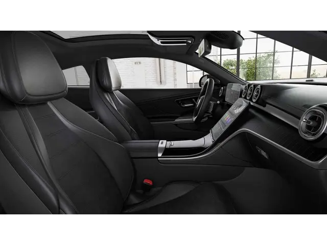 Mercedes-Benz CLE Coupé 300 4MATIC AMG Line 2025 Benzine 5