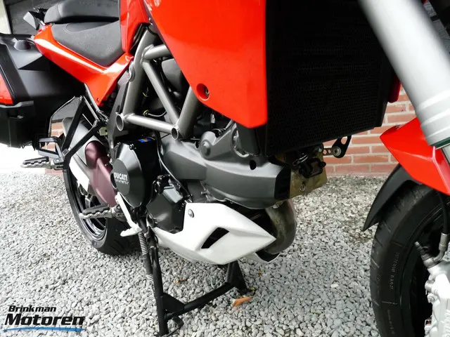 Ducati Multistrada 1200 S Touring 2013 Benzine 27
