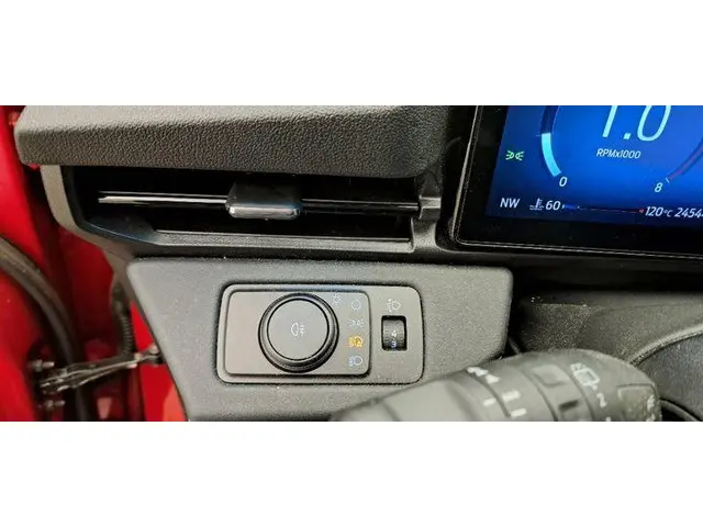 Ford Puma 1.0 EcoBoost Hybrid Titanium 2024 Benzine 11