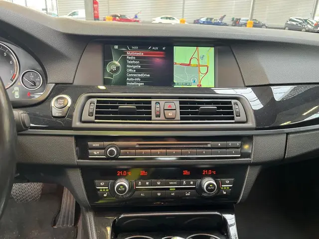 BMW 5 Serie 520i // NL PRIJS 14499 // Nieuwe APK 2013 Benzine 9