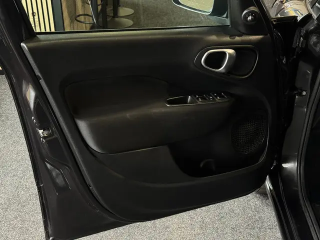 Fiat 500L 1.4-T-Jet Cross|Cruise|Airco|5DRS 2017 Benzine 16