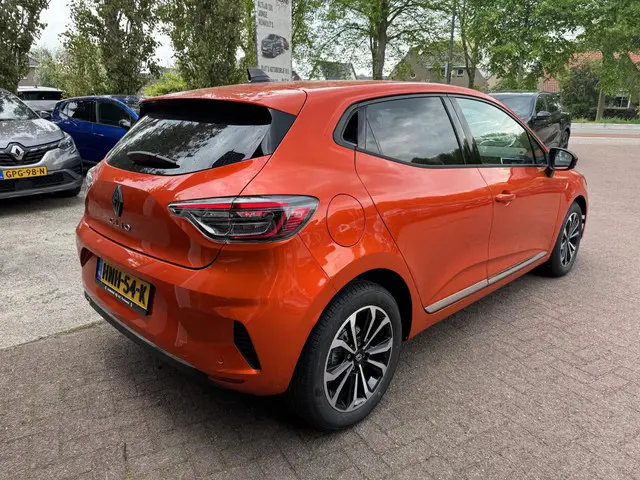 Renault Clio 1.0 TCe 90 Techno+Pack Winter!! 2024 Benzine 5