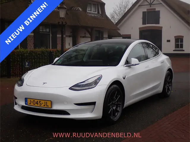 Tesla Model 3 SR+ 2020 Elektrisch