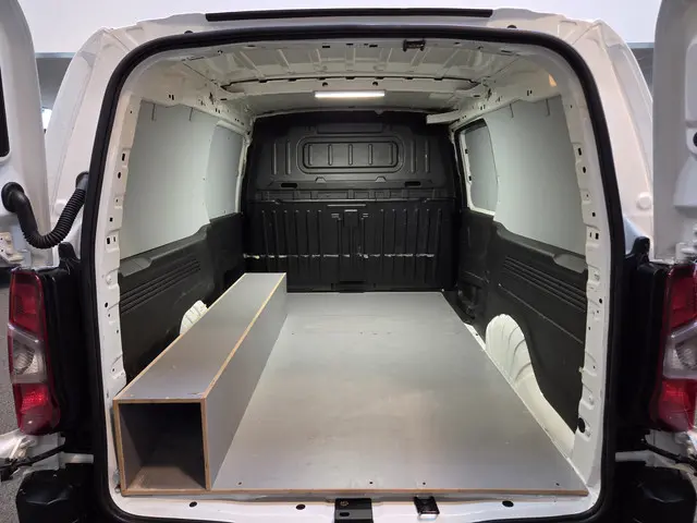 Opel Combo 1.5D L2H1 Edition 2019 Diesel 36