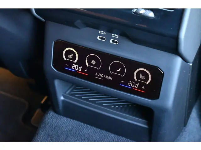 BMW M5 5-serie Touring 2024 Hybride Benzine 25