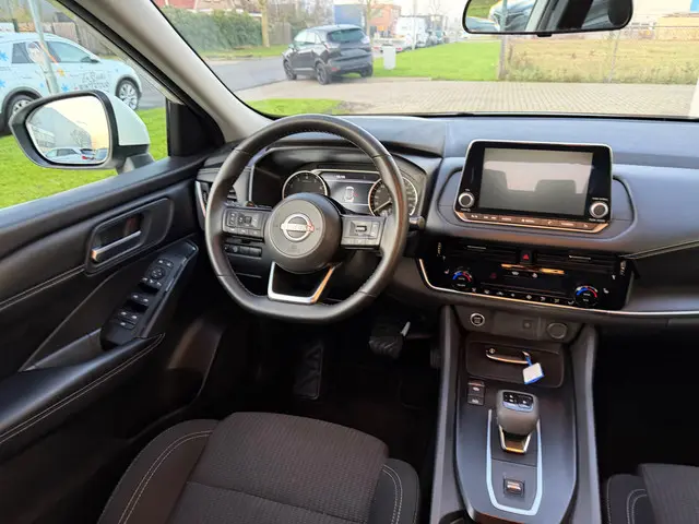 Nissan QASHQAI 1.3 MHEV Xtronic 2023 Hybride Benzine 15