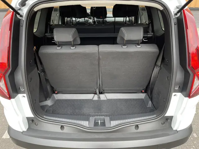 Dacia Jogger 1.0 TCe Bi-Fuel Comfort 7p. 2022 LPG/Gas 23