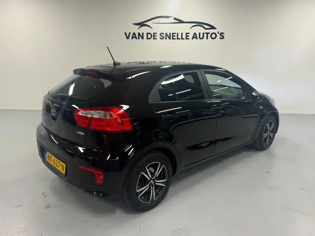 Kia Rio 1.2 CVVT ComfortLine 2015 Benzine 9