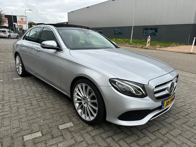 Mercedes-Benz E-Klasse 220 d Lease Edition 2016 Diesel 9