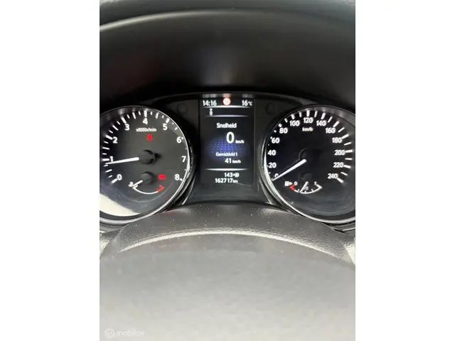 Nissan QASHQAI 1.2 Acenta 2015 Benzine 11