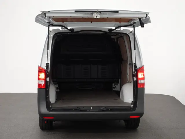 Mercedes-Benz eVito 3