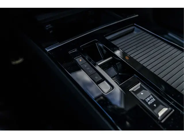 Opel Astra Electric 54 kWh GS 2024 Elektrisch 24