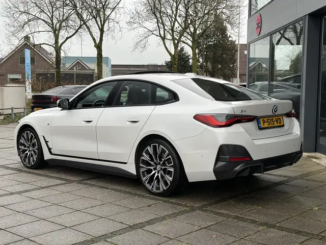 BMW i4 eDrive40 Aut. M-Sport 84kwh 2022 Elektrisch 4