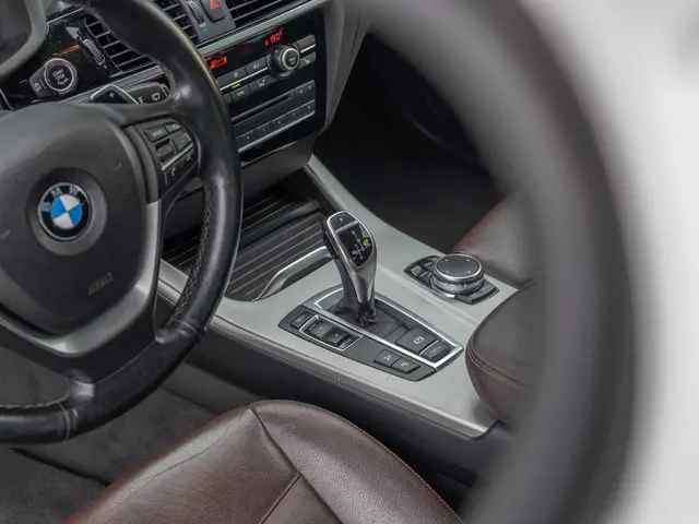 BMW X4 XDrive35i High Executive 2016 Benzine 12