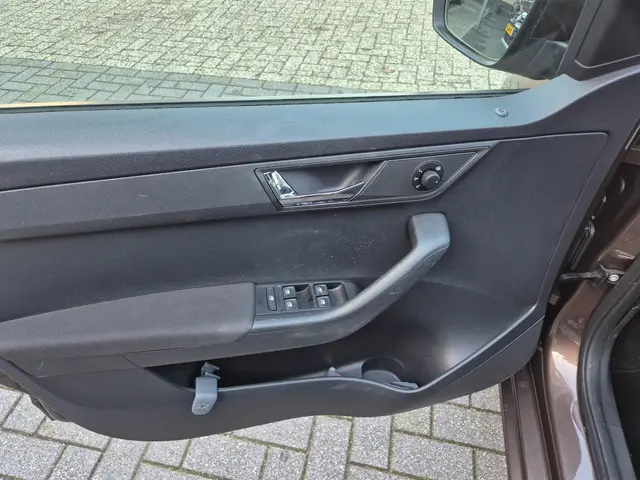 Škoda Fabia Combi 1.0 TSI Style navigatie 2019 Benzine 18