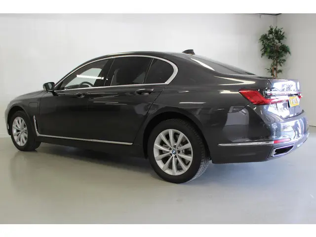 BMW 7 Serie 745e High Executive 2022 Hybride Benzine 6
