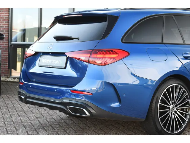 Mercedes-Benz C-Klasse Estate 200 AMG Line 2021 Benzine 22