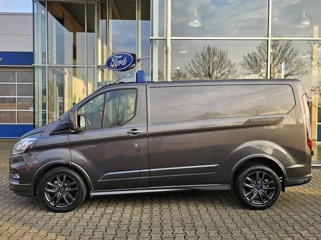 Ford Transit Custom 320 2.0 TDCI L1H1 Sport 2022 Diesel 2