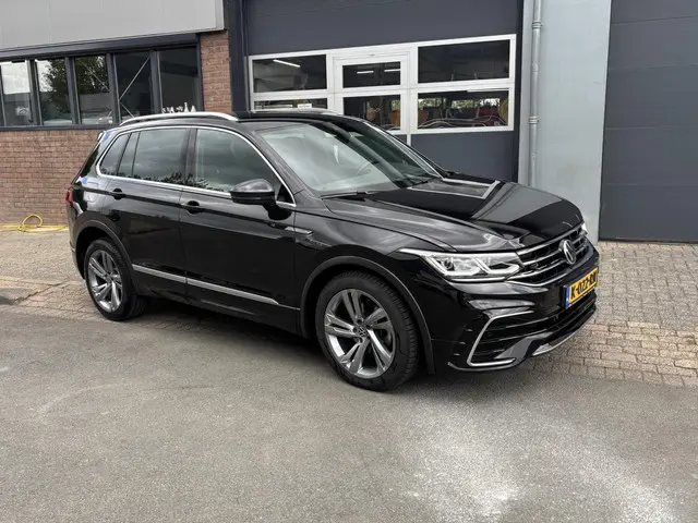 Volkswagen Tiguan 1.5 TSI R-Line Business+ 2021 Benzine 2