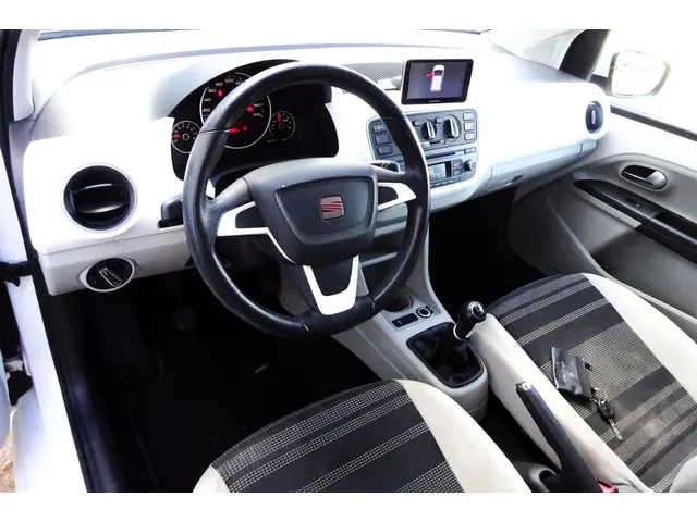 SEAT Mii 1.0 Chill Out | 5 DRS | AIRCO| NAVI 2013 Benzine 5