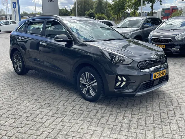 Kia Niro 1.6 GDi Hybrid DynamicLine 2022 Hybride Benzine 4