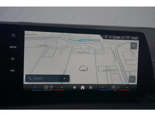 BMW 1 Serie 123 xDrive M Sport Pro 2025 Benzine 20