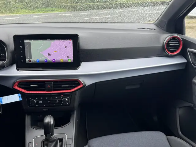 SEAT Ibiza 1.0 EcoTSI FR Plus Connect 2023 Benzine 23
