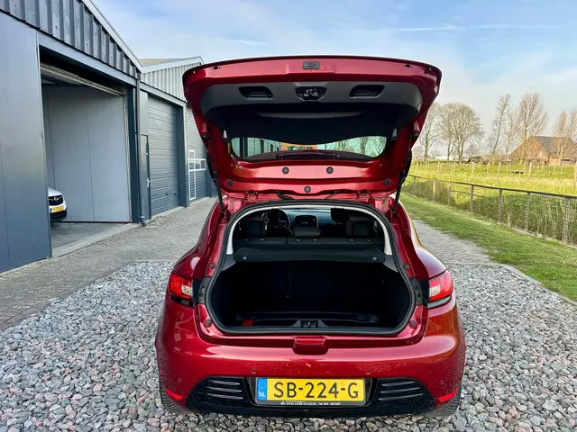 Renault Clio 0.9 TCe Limited 2018 Benzine 11