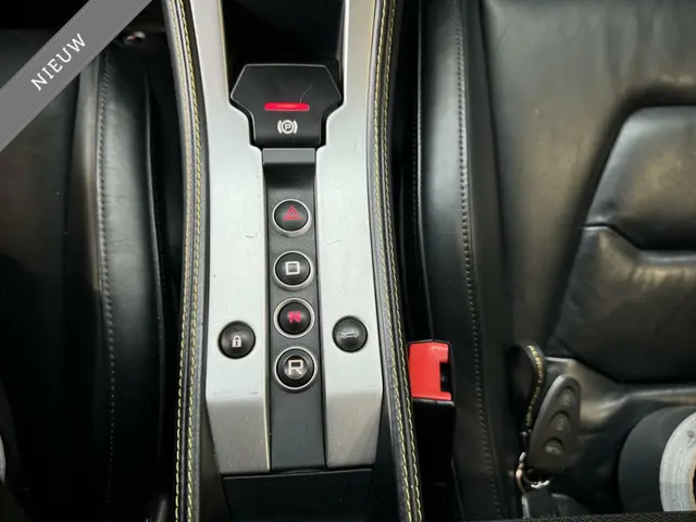 McLaren MP4-12C 3.8| Noselift | Meridian | 2013 Benzine 37