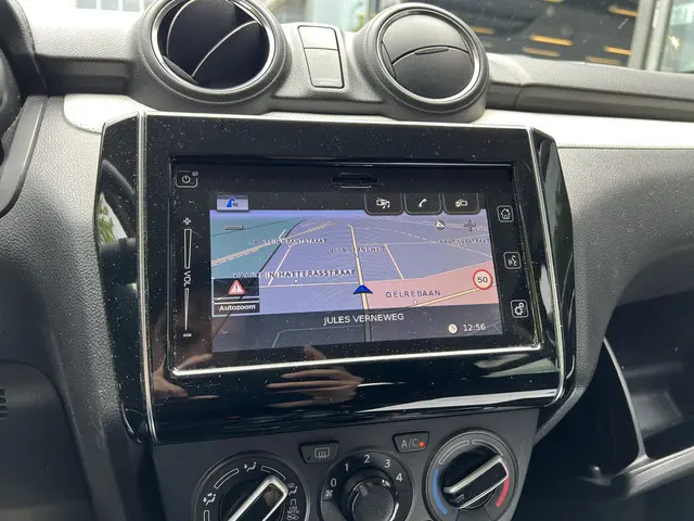 Suzuki Swift 1.2 Select 2018 Benzine 8
