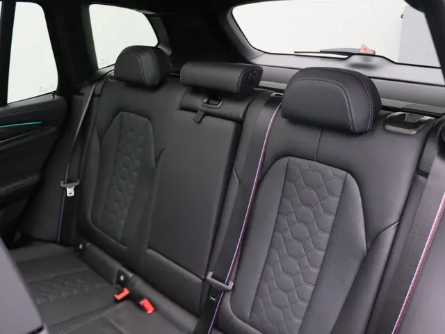 BMW X3 M Competition 2023 Benzine 12