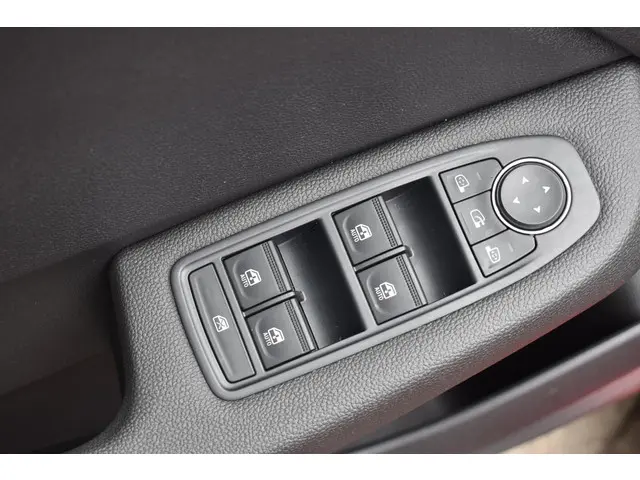 Renault Clio TCe 90 GPF evolution 2024 Benzine 21