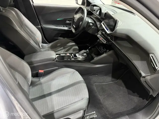 Peugeot e-2008 EV GT 50 kWh 2021 Elektrisch 12