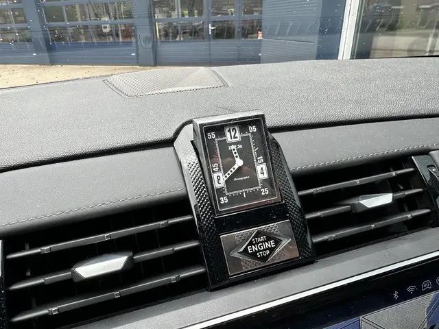 DS DS 7 E-Tense 225 Opéra 2023 Hybride Benzine 28