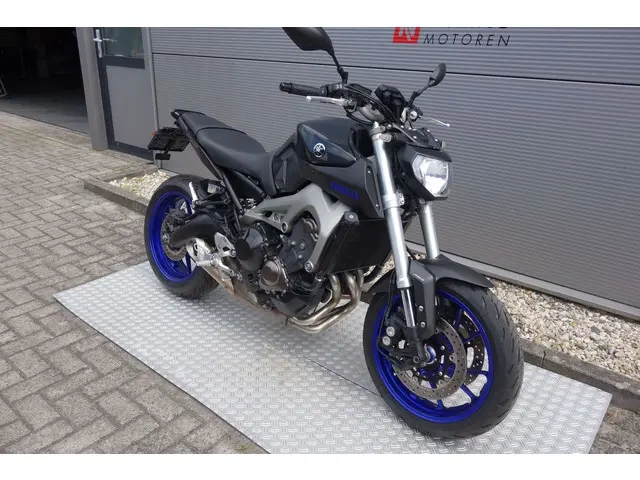 Yamaha MT 09 ABS 2014 Benzine 2