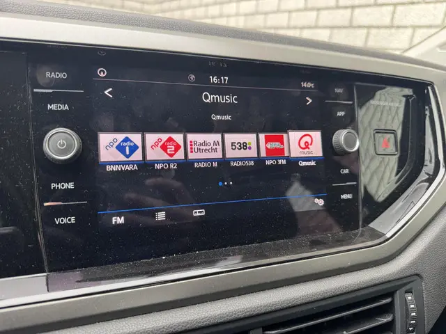 Volkswagen Polo 1.0 TSI Comfortline 2018 Benzine 33