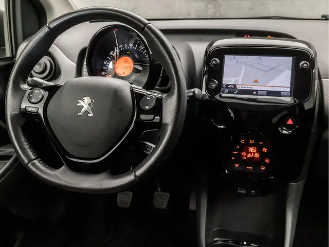 Peugeot 108 1.0 e-VTi Allure 2020 Benzine 7