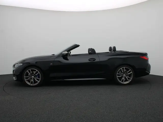 BMW 4 Serie Cabrio M440i xDrive 2022 Benzine 4