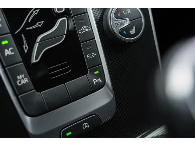 Volvo V40 1.5 T2 Polar+ 2019 Benzine 35