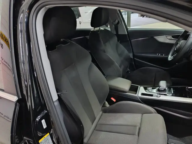 Audi A4 Avant 35 TFSI Advanced Edition 2023 Benzine 18