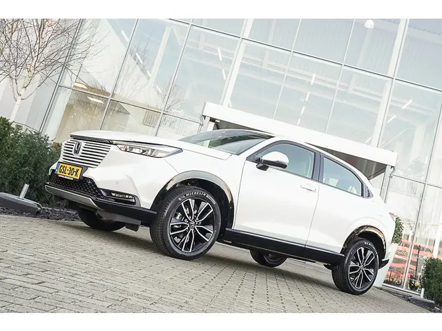 Honda HR-V 1.5i e:HEV ADVANCE 2024 Hybride Benzine 12