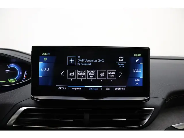 Peugeot 3008 1.6 HYbrid 225 GT 2023 Hybride Benzine 25